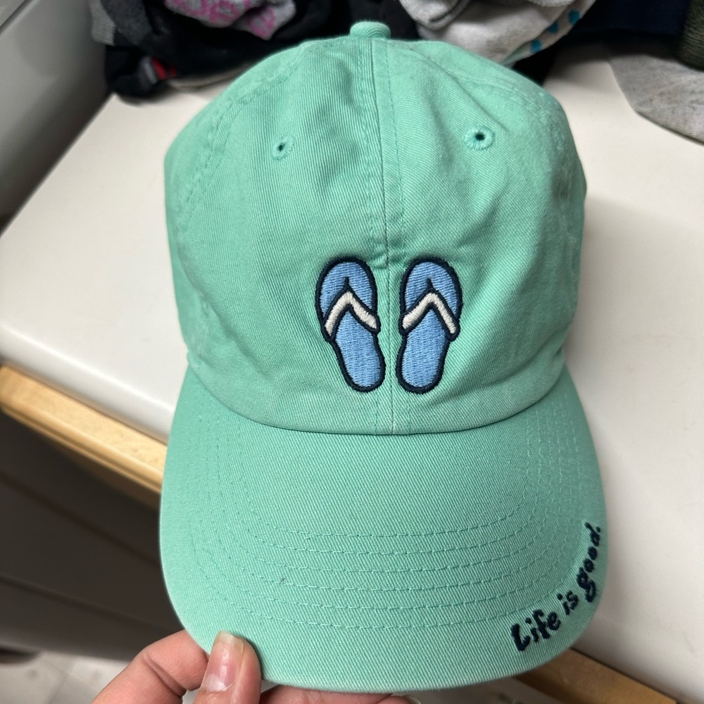 Good life hat used but it good condition